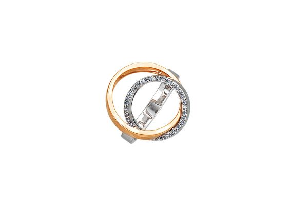 white and rose gold 18K ring with diamonds