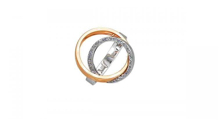 white and rose gold 18K ring with diamonds