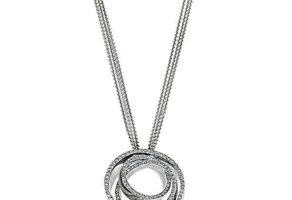 white gold 18K pendant  with diamonds
