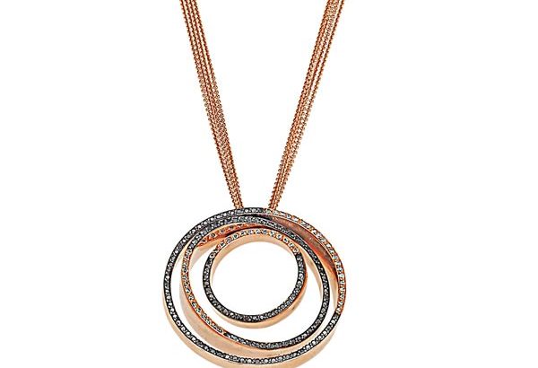 rose gold 18K pendant with black and white diamonds